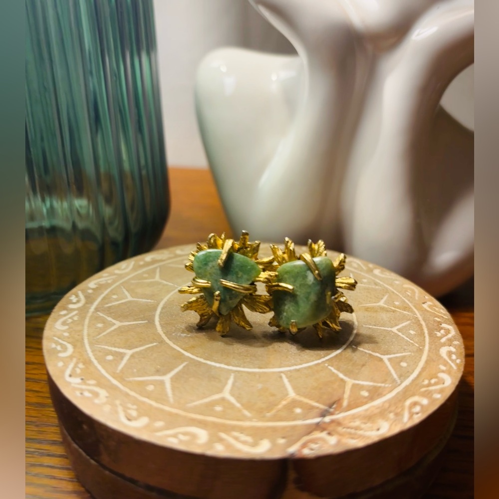 BSK ✨Jade & Gold✨ Flower Earrings by BSK New York • Signed • EUC